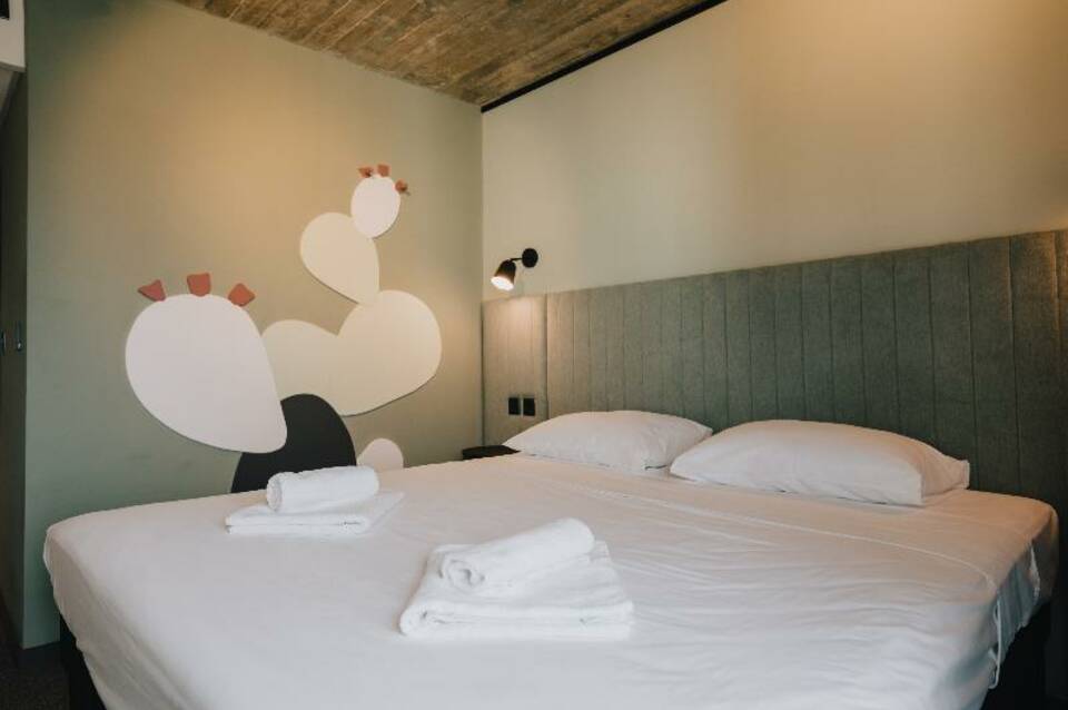 ibis Styles ST Pauls Bay Malta 2