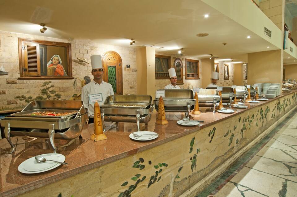 Sunny Days El Palacio Resort & Spa 3