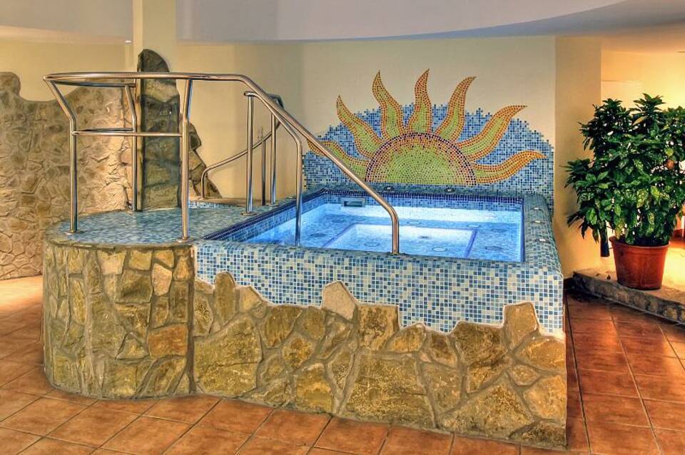 Mediterrán 2