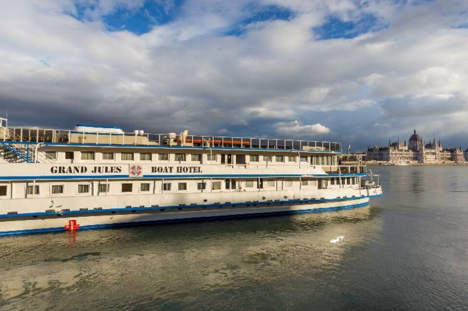 Grand Jules - Boat Hotel 2