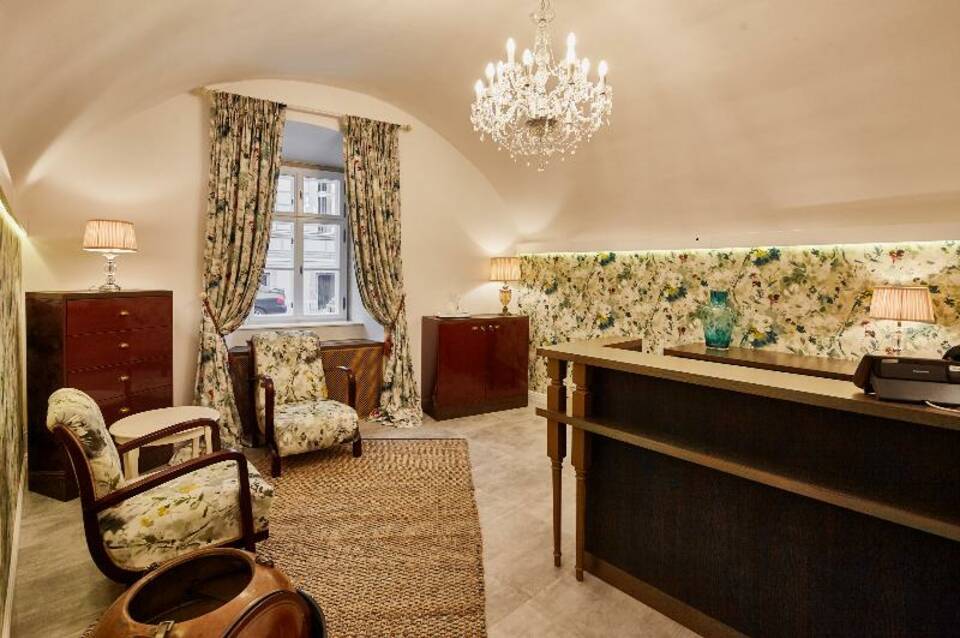 Maison Bistro & Hotel 2