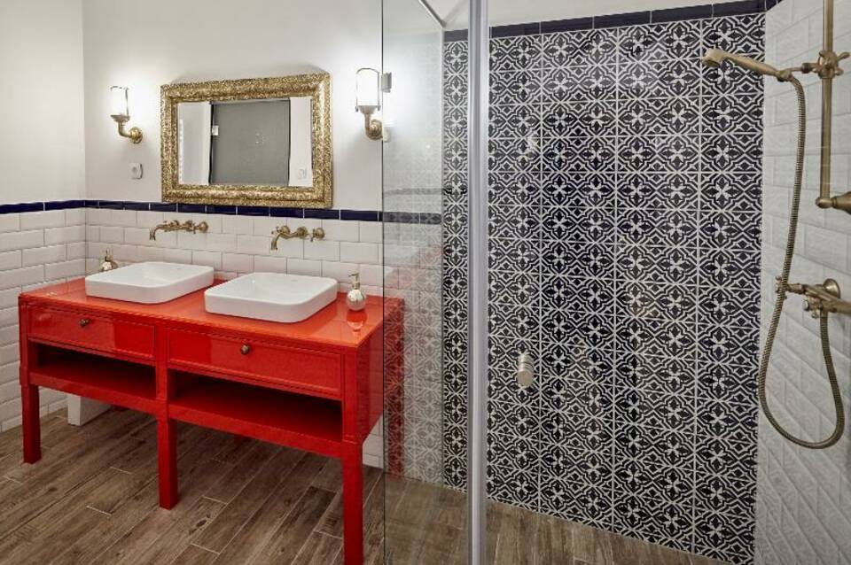 Maison Bistro & Hotel 4