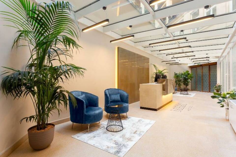 Mera Hotel 2