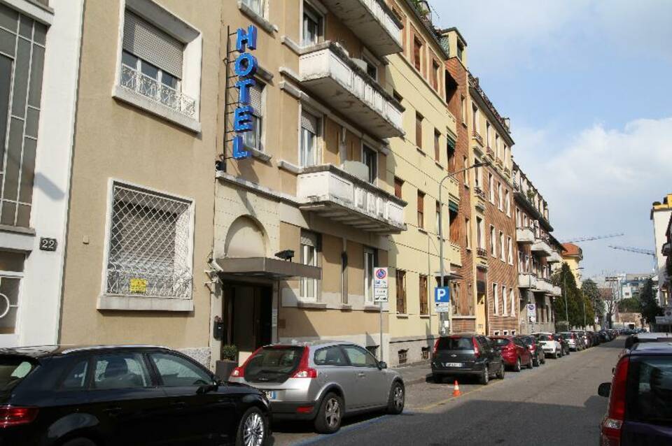 Corallo Milano 1