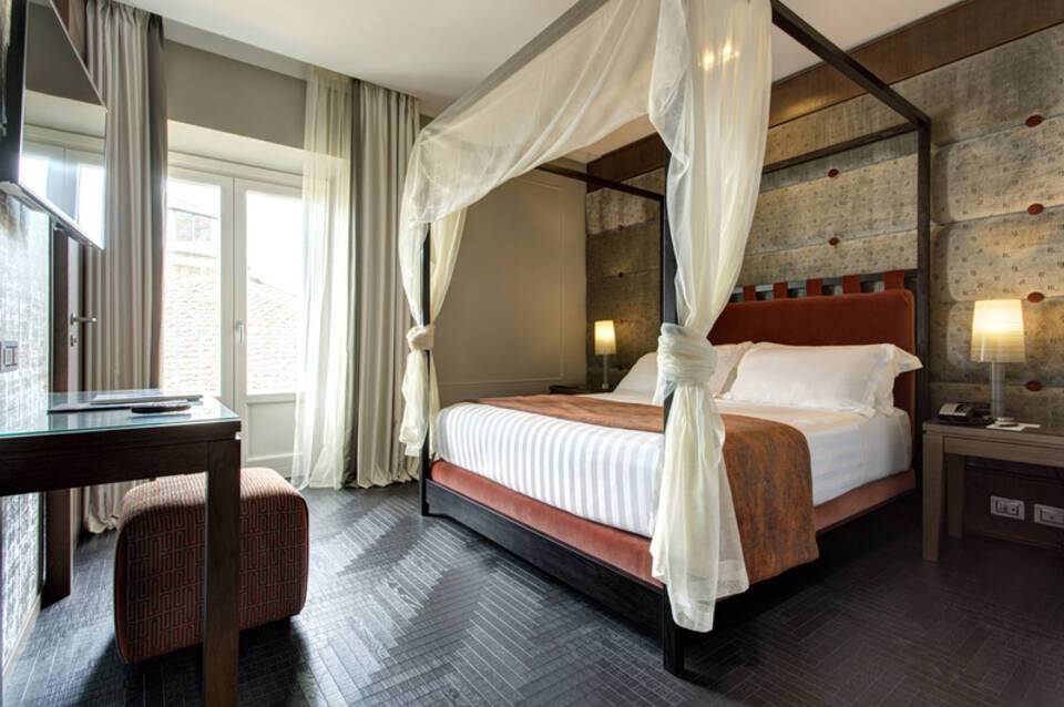 Mascagni Luxury Rooms & Suites 4