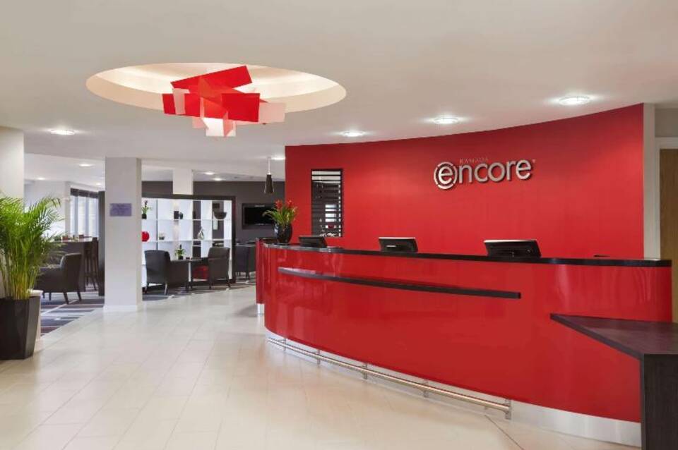 Ramada Encore by Wyndham Newcastle-Gateshead 5