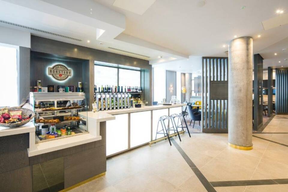 Maldron Hotel Newcastle 3