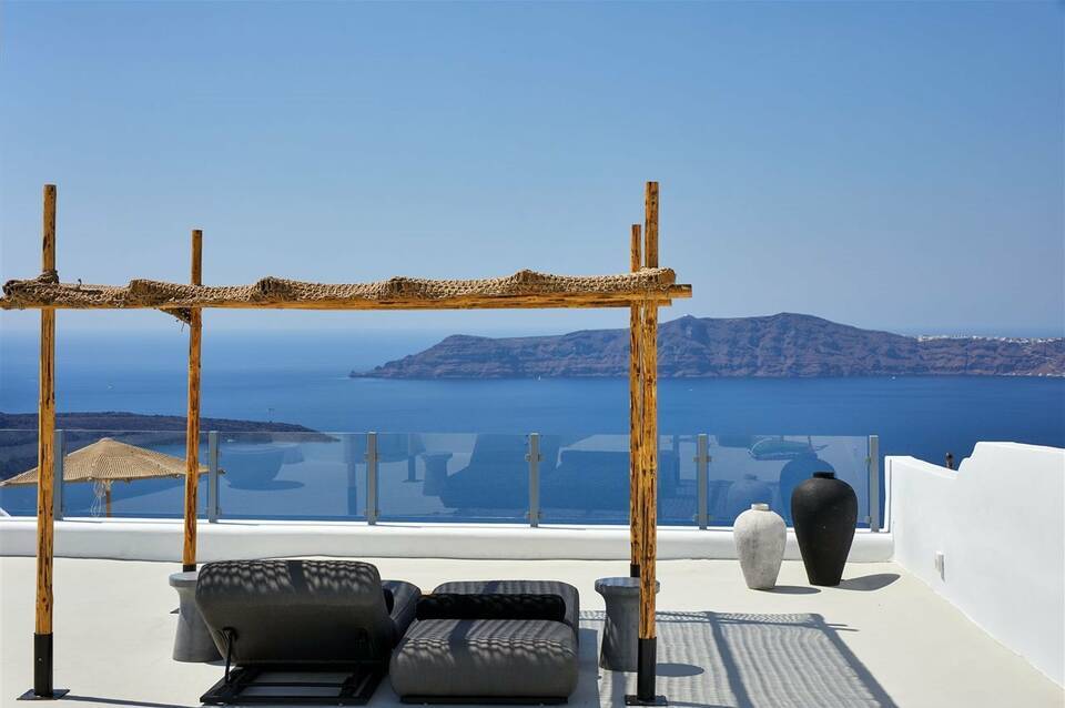 You & Me Suites 3