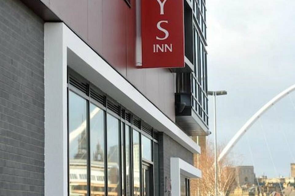 Leonardo Hotel Newcastle Quayside 5