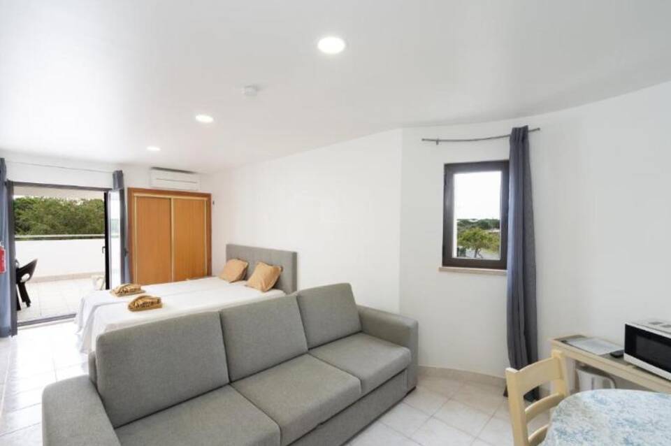 Apartamentos Vale de Carros by Umbral 2