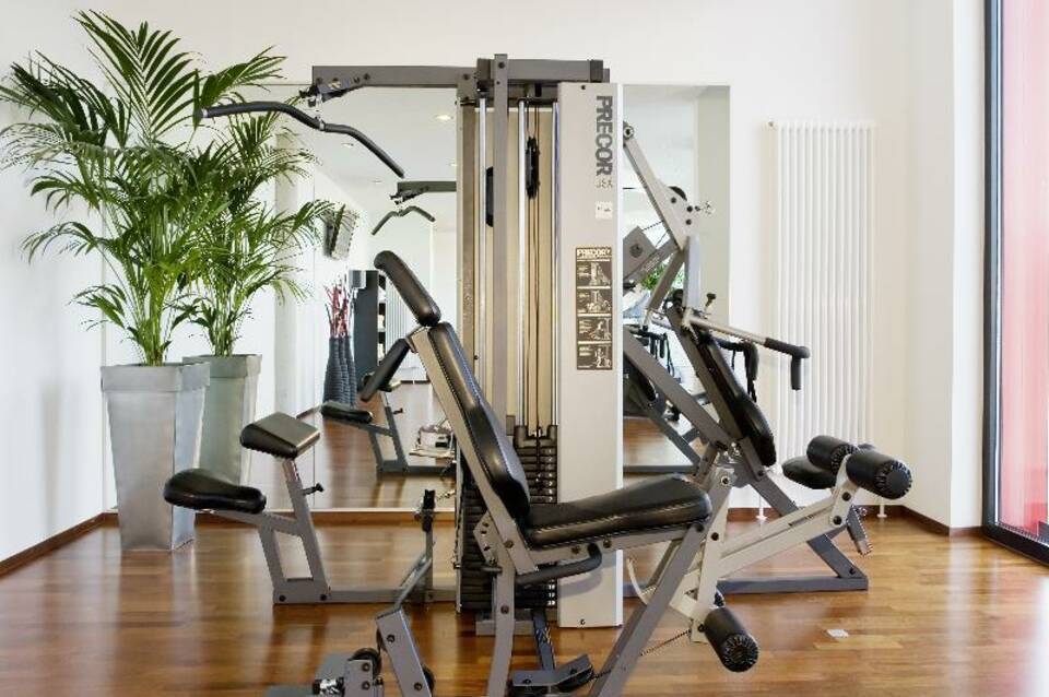 Hilton Garden Inn Stuttgart NeckarPark 1