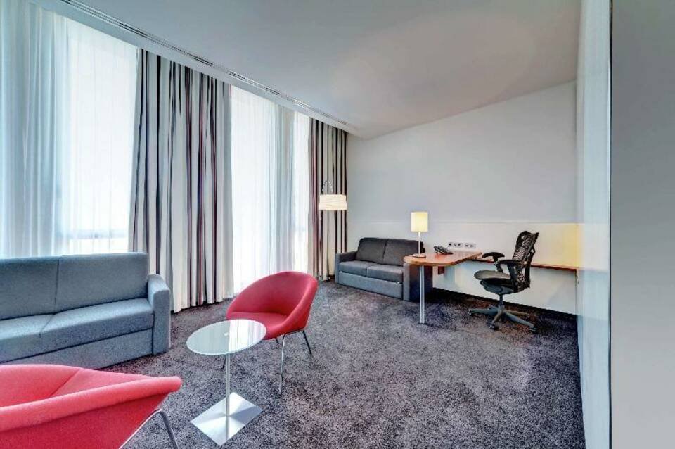 Hilton Garden Inn Stuttgart NeckarPark 4