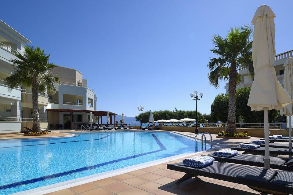 Molos Bay 5