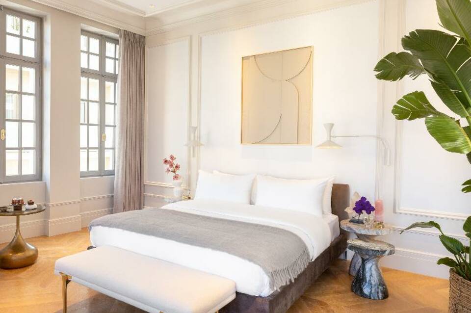 THE DOLLI at Acropolis, A Hotel to Live 3