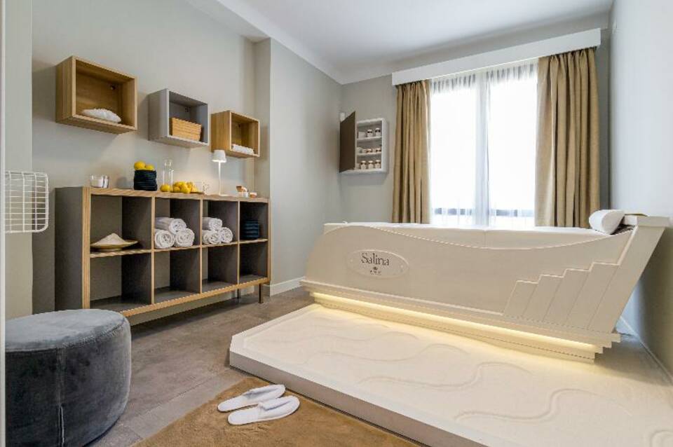 Seawater Hotels & Medical Spa 5