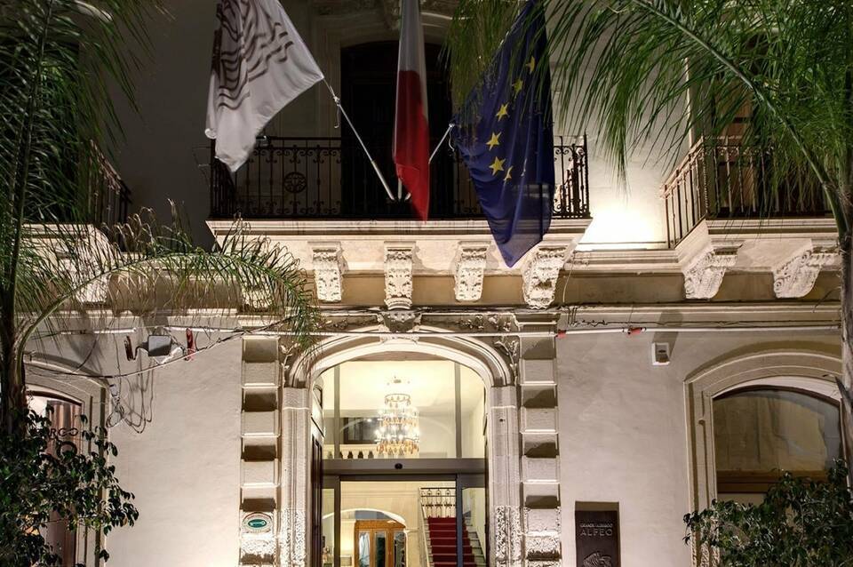 Grande Albergo Alfeo 1
