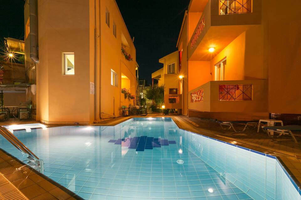 Elotia Hotel 1