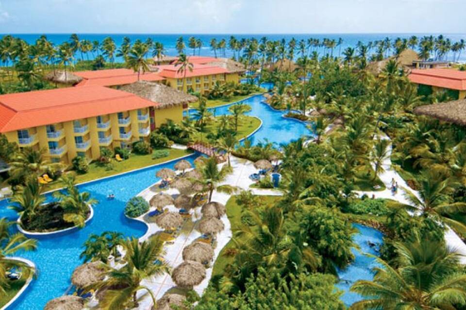 Wyndham Alltra Punta Cana All Inclusive Resort 1