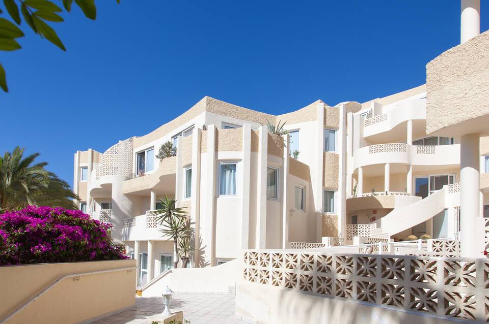 R2 Maryvent Beach Apartment 4