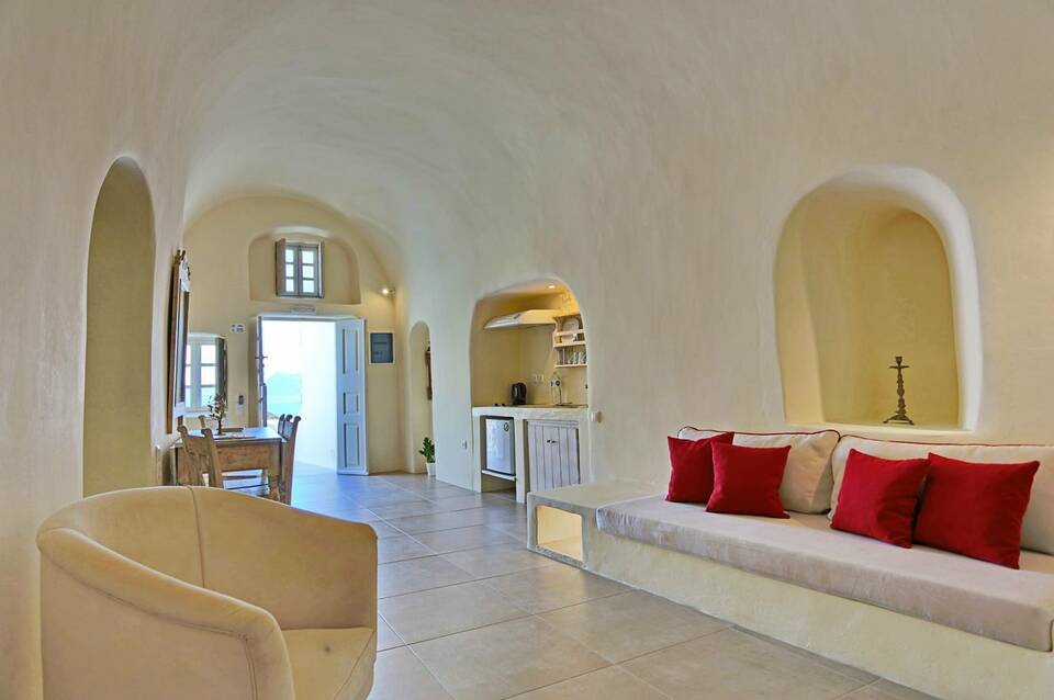 Oia Mare Villas 5