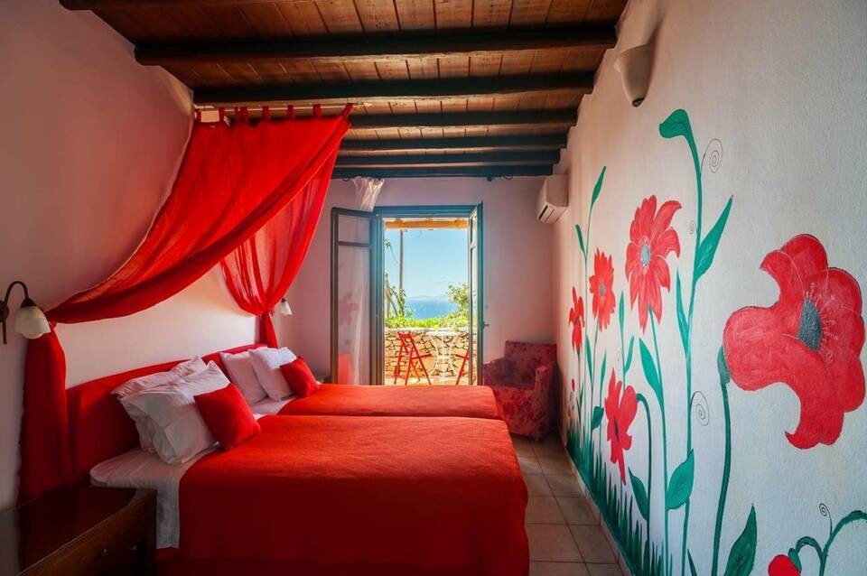 Paradision Hotel 3