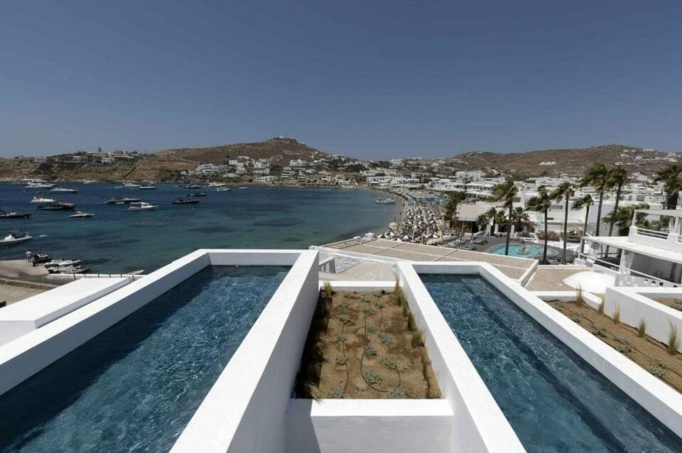 Cubic Hotel 3