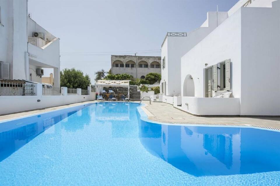 Nissos Thira Hotel 4