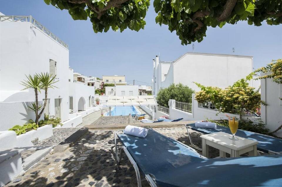 Nissos Thira Hotel 5