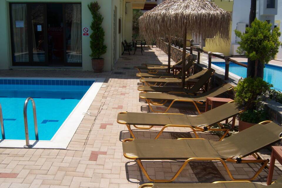 Elounda Sunrise Apartments 4
