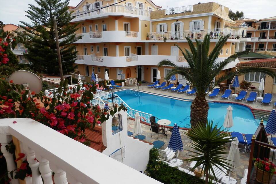 Planos Beach Hotel 3