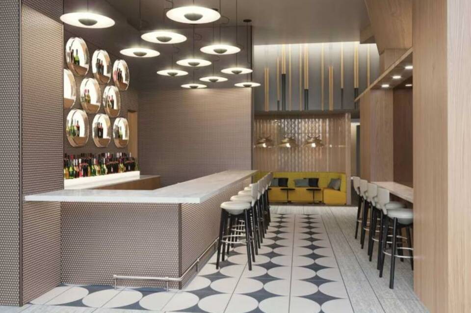 Hampton Inn by Hilton New York Times Square 2
