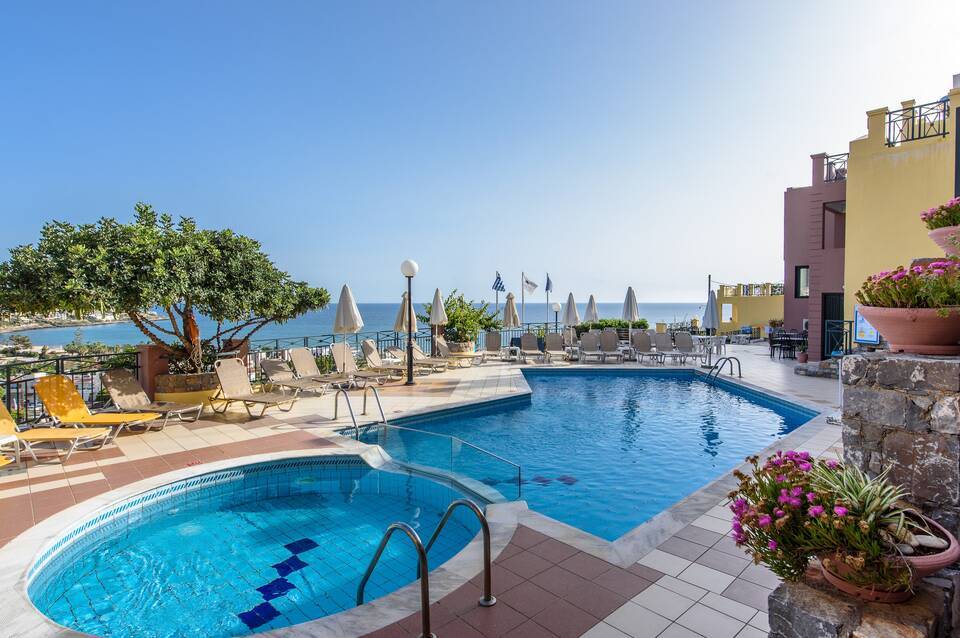 Minois Boutique Hotel 1