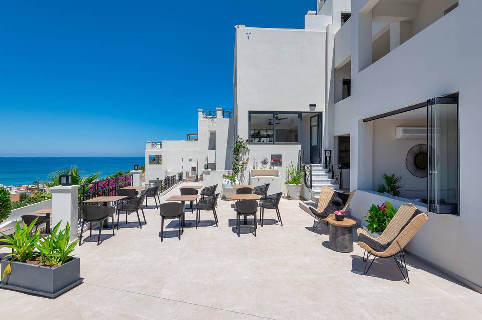 Minois Boutique Hotel 4