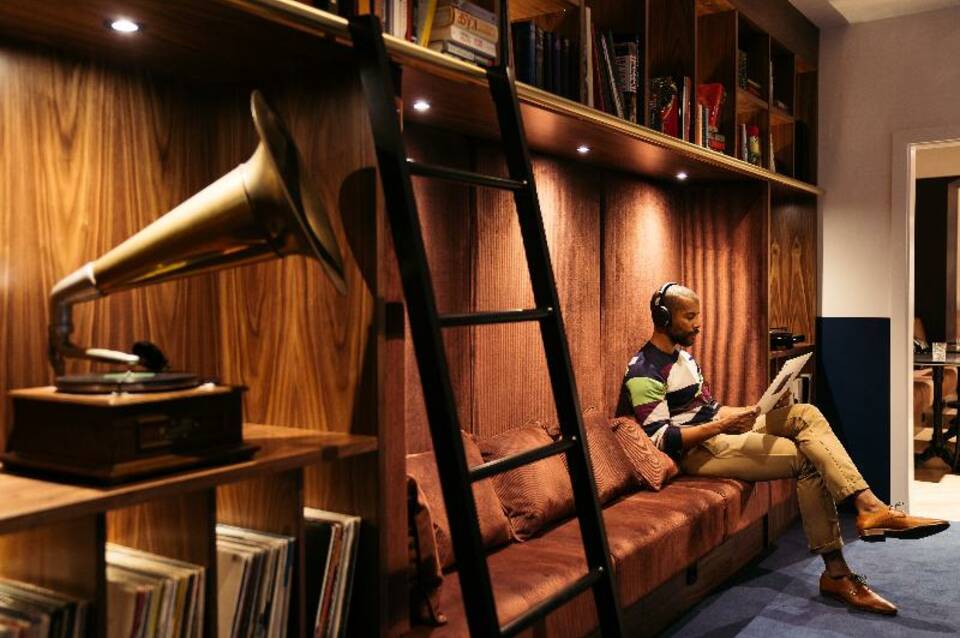Hotel Schani Salon 1