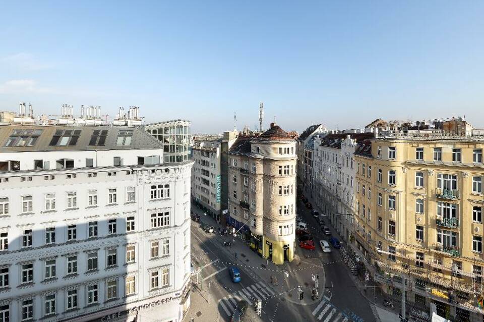 Eurostars Embassy 1
