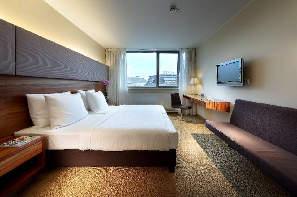 Eurostars Embassy 5