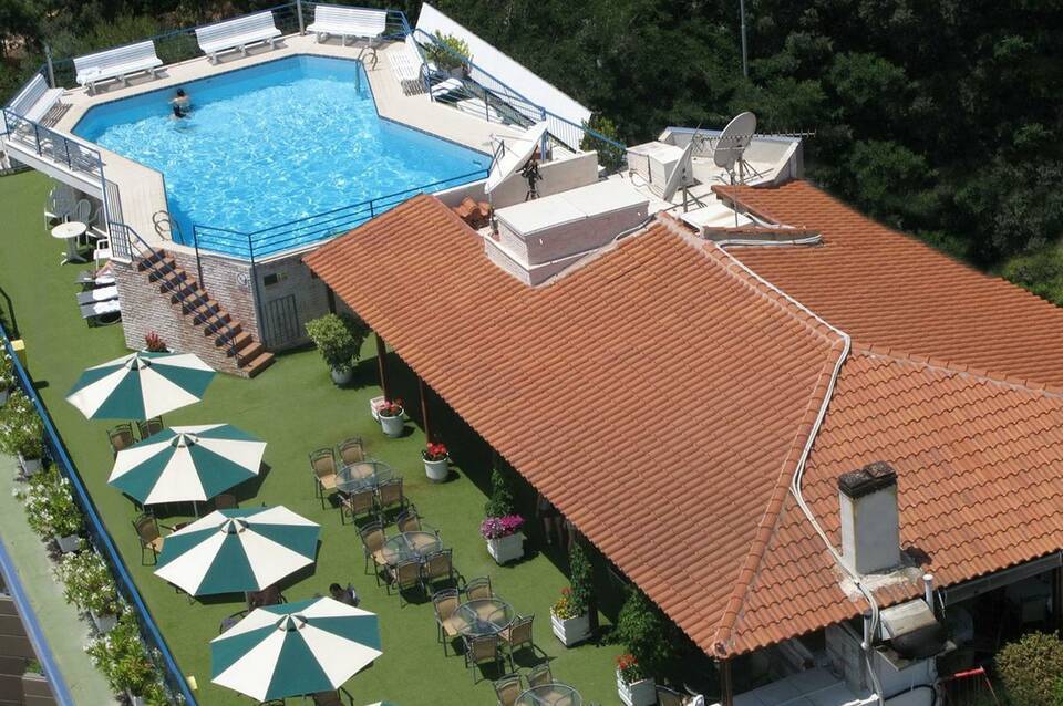 Emmantina Hotel 5