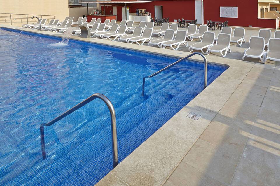 MLL Caribbean Bay 5