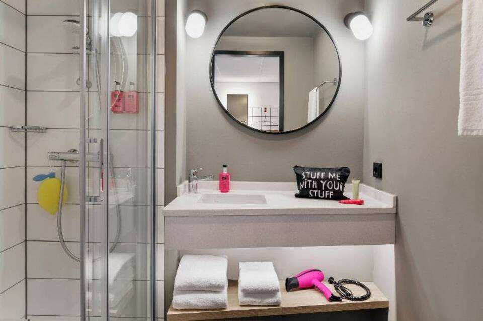 Moxy Hamburg City 2