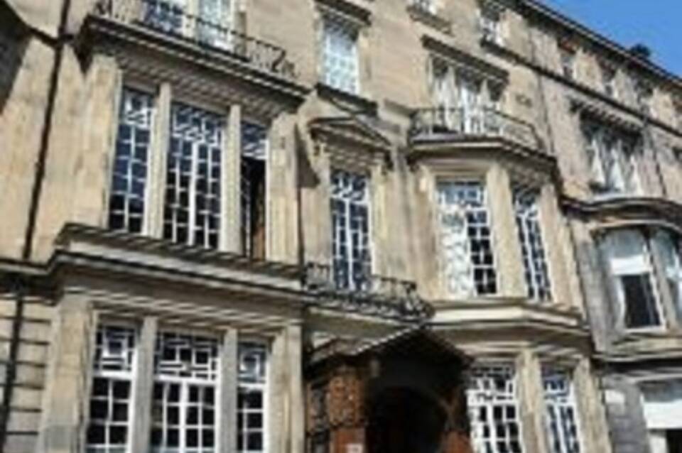 B+B Edinburgh 1