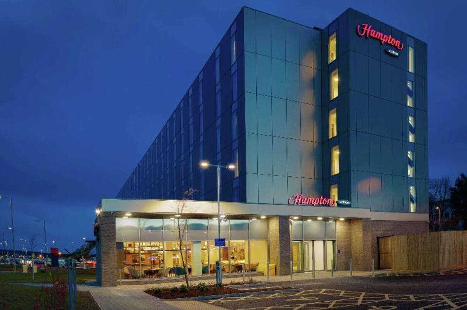 Hampton by Hilton Edinburgh Airport 2