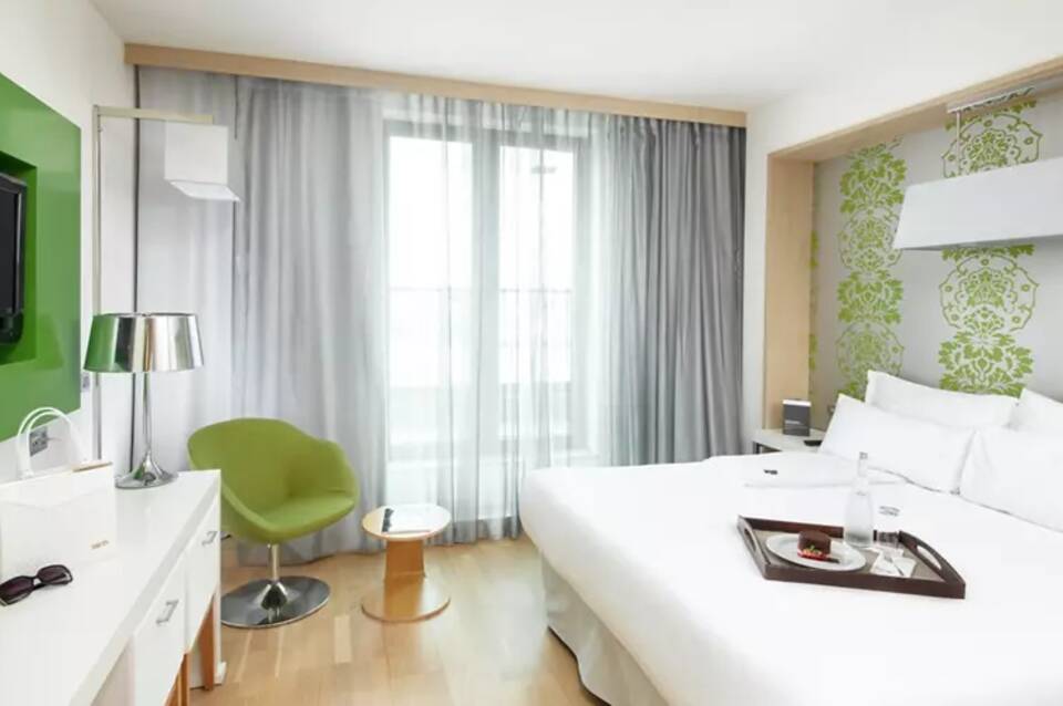 Occidental Praha Five 1