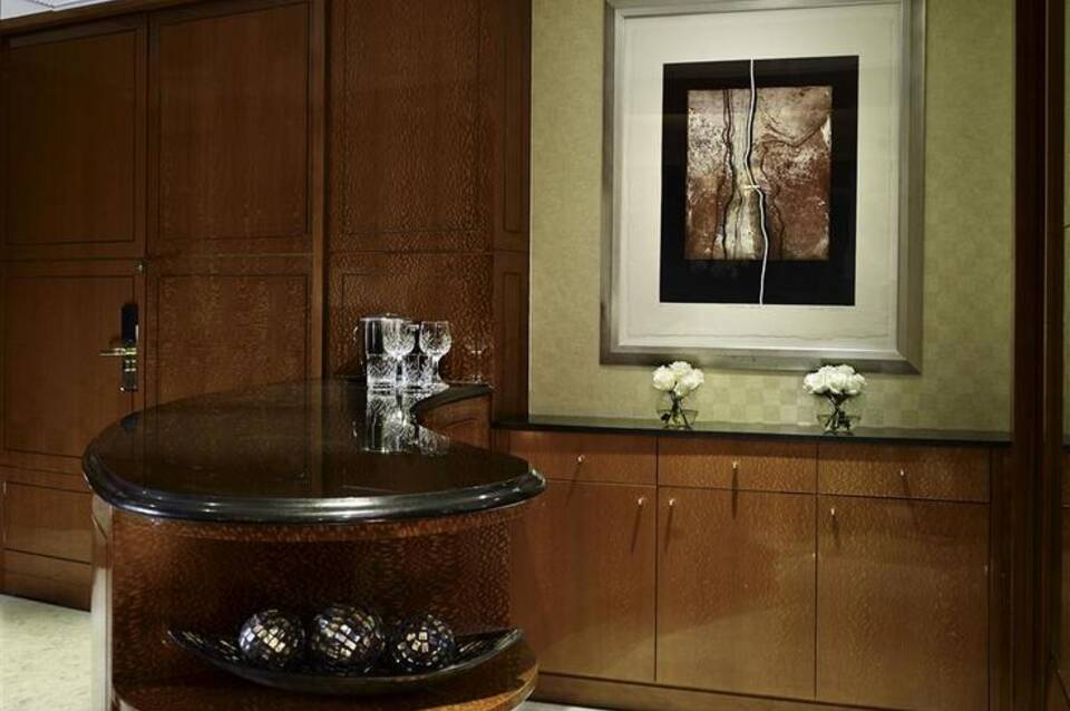 The Park Tower Knightsbridge, a Luxury Collection Hotel, London 4