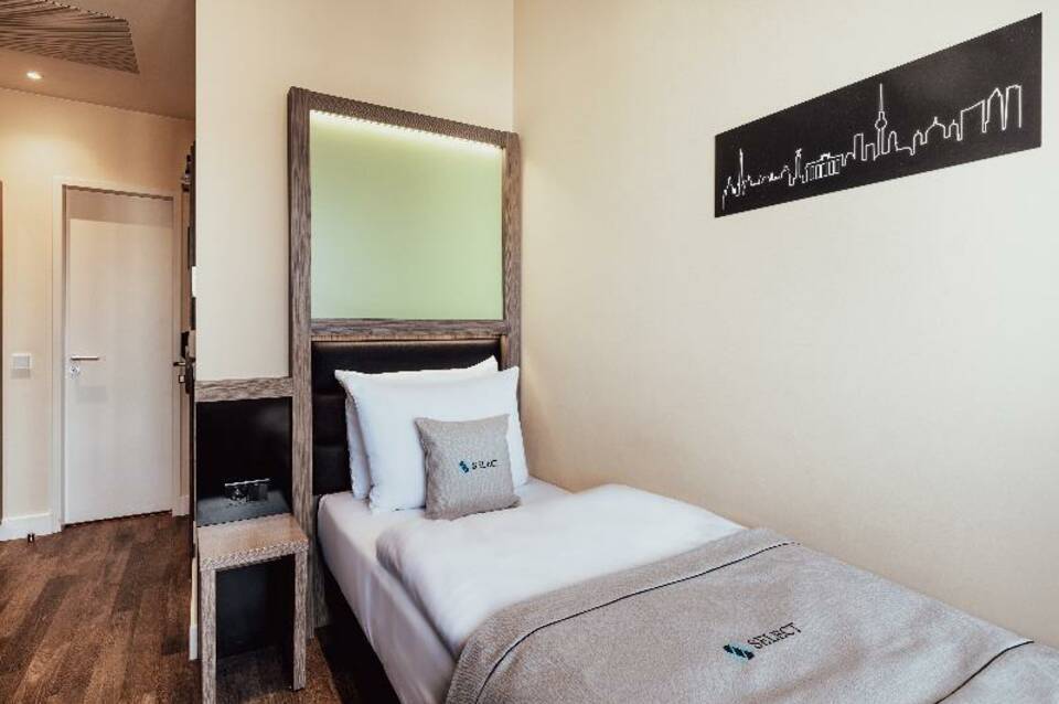 Garner Hotel Berlin - Charlottenburg 1