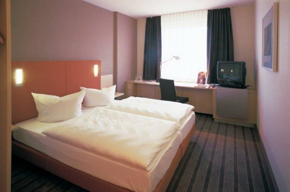 Hotel Essential by Dorint Berlin-Adlershof 2