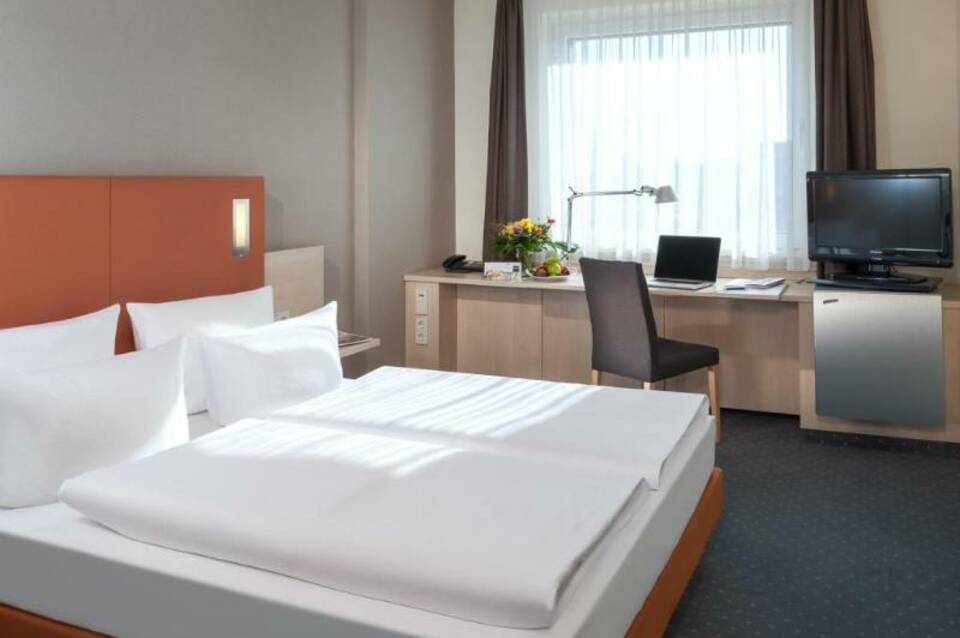 Hotel Essential by Dorint Berlin-Adlershof 3