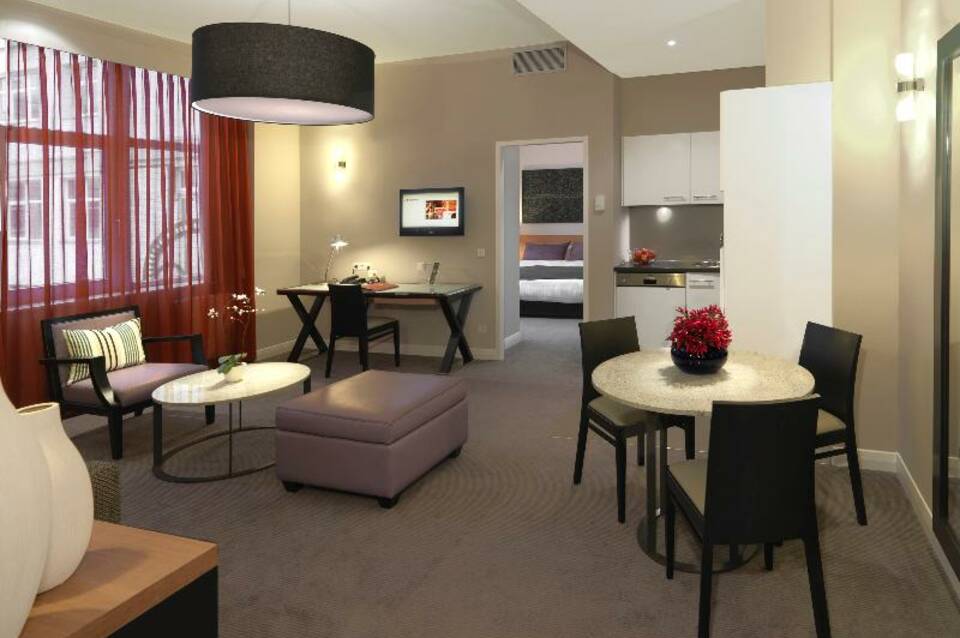 Adina Apartment Hotel Berlin Checkpoint Charlie 1