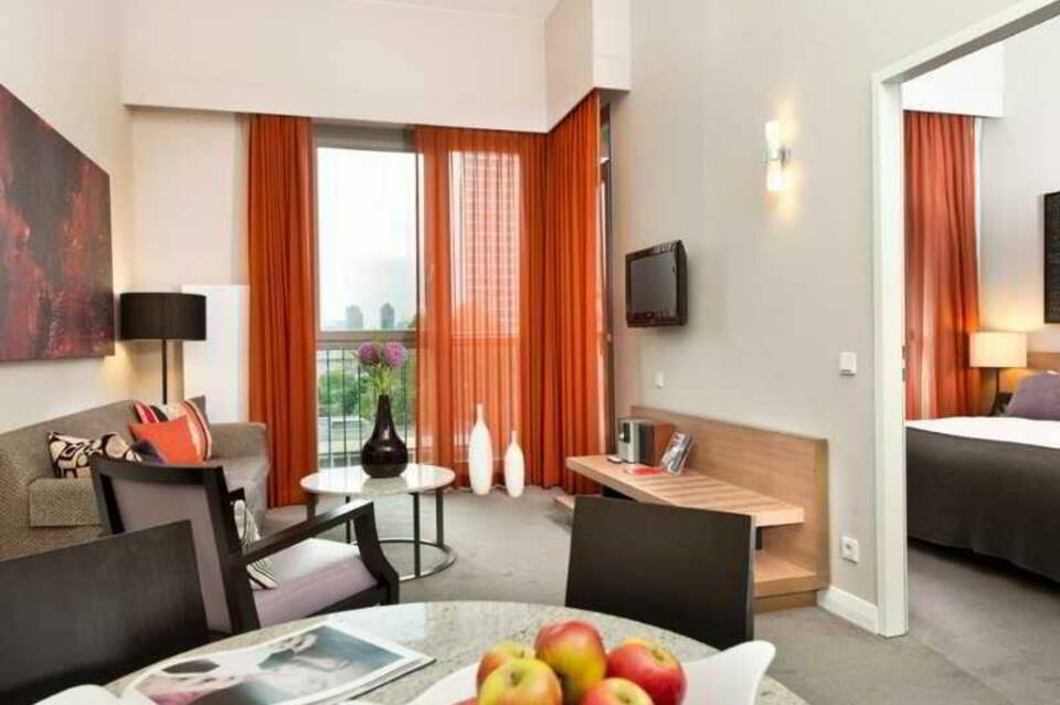 Adina Apartment Hotel Berlin Checkpoint Charlie 5