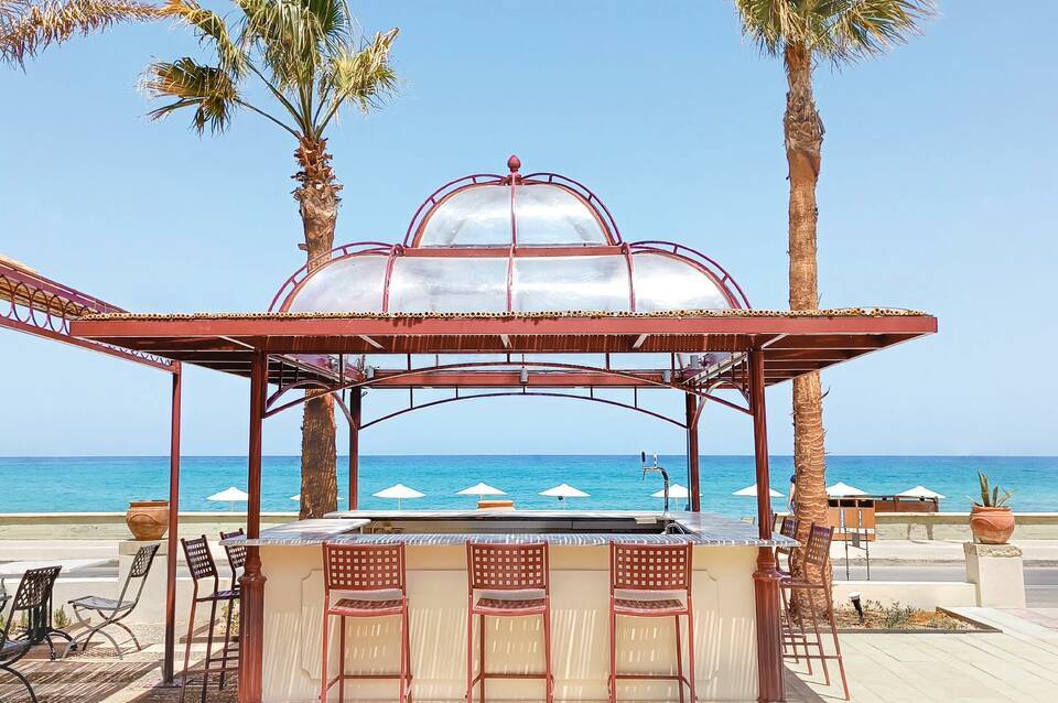 Grecotel Plaza Beach House 4
