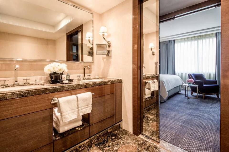 Four Seasons London at Park Lane 4